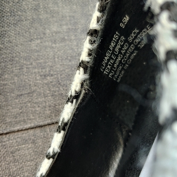 Steve Madden Black and White Houndstooth Flats - Picture 2 of 5